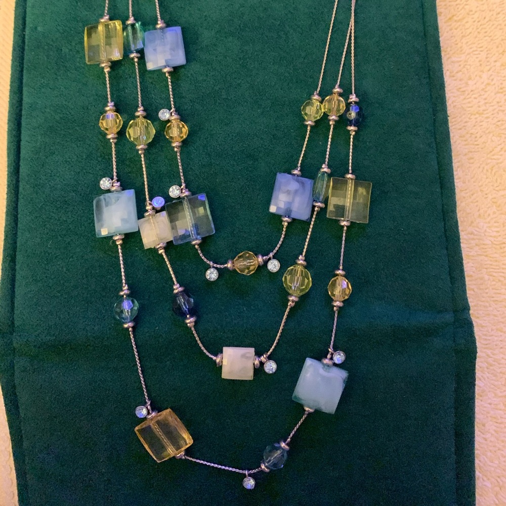 Multi colored stone silver necklace w/earrings